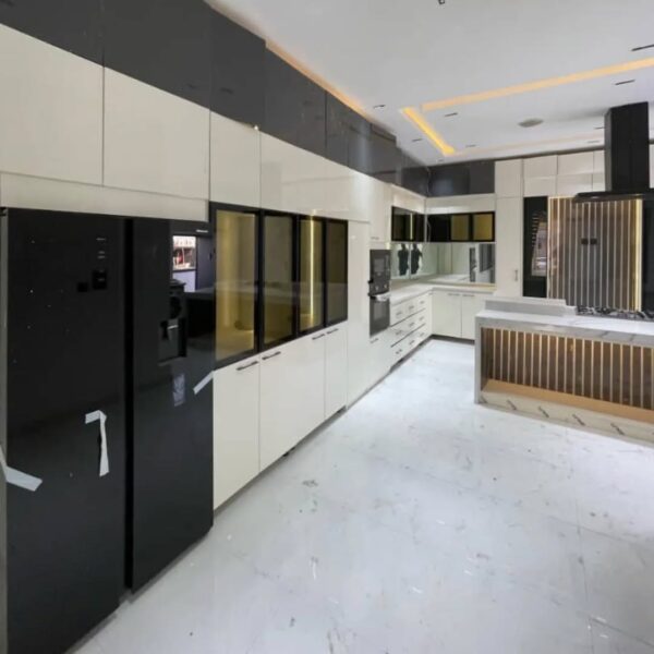 House for sale in Abuja - Image 5